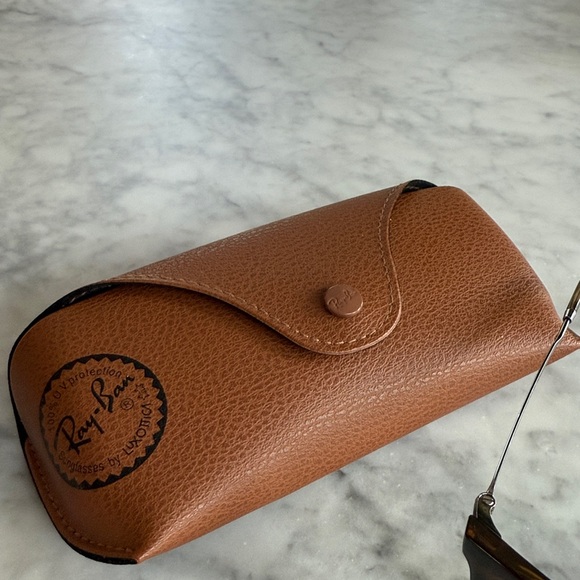 Ray bans - Picture 4 of 7